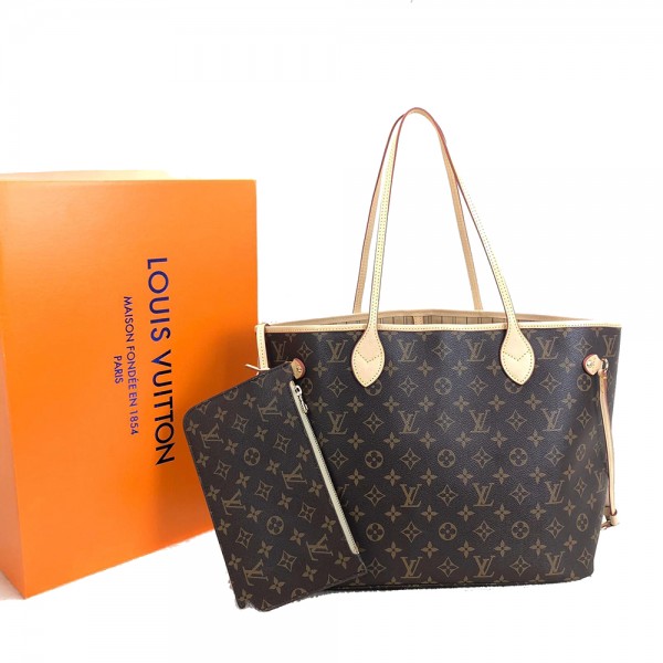 Louis Vuitton  Neverfull MM Monogram (Beige Lining)