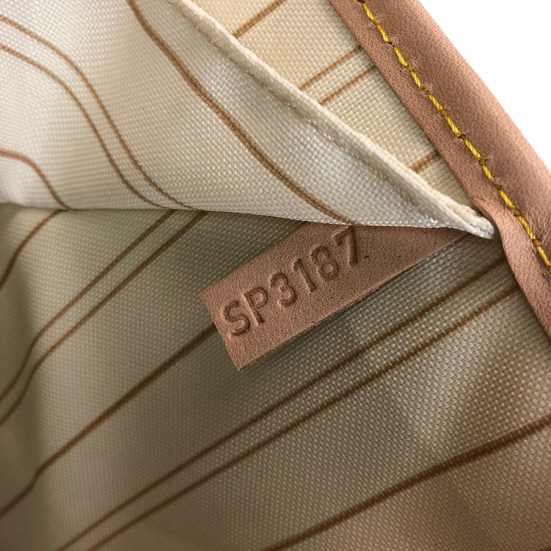 Louis Vuitton Neverful MM