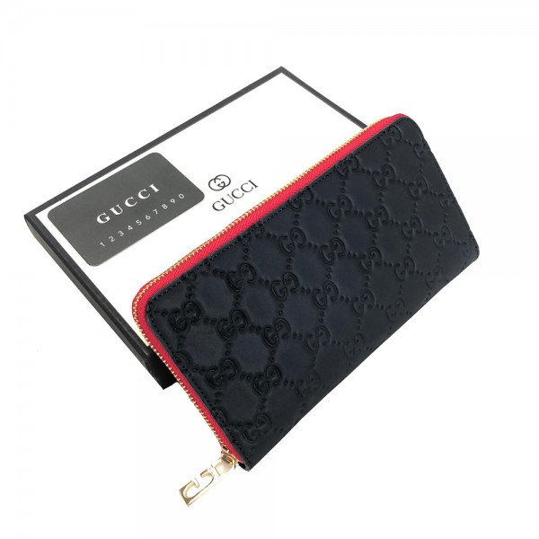 Gucci  Signature Zip Around Wallet